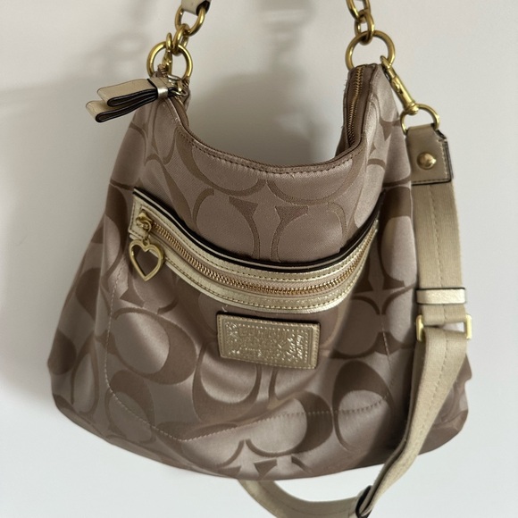 Coach Poppy Daisy Hobo Brown Shoulder & Crossbody Bag with Gold Accents - Picture 2 of 8